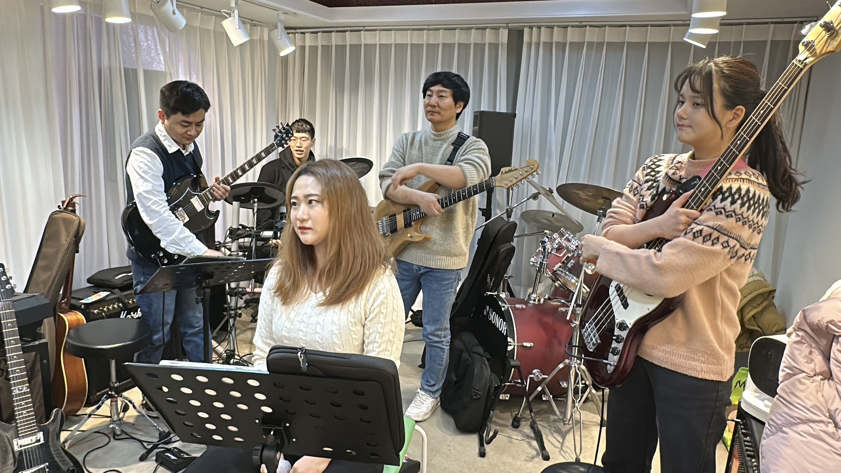 길벗뮤직아카데미 갤러리 24